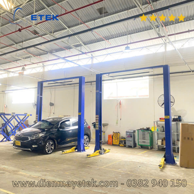 Cầu Nâng 2 Trụ Có Cổng tải trọng  4 tấn hãng Koisu nhập khẩu