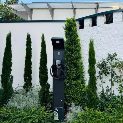 Trụ sạc xe điện Ac công suất 22KW hãng Beny nhập khẩu tích hợp nhiều hãng xe ô tô điện hiện nay Model: BCP-AT2N-P